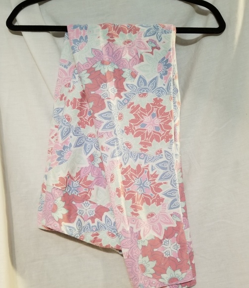 LuLaRoe Pants - Lularoe TC leggings